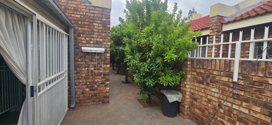 3 Bedroom Property for Sale in Camelot Northern Cape